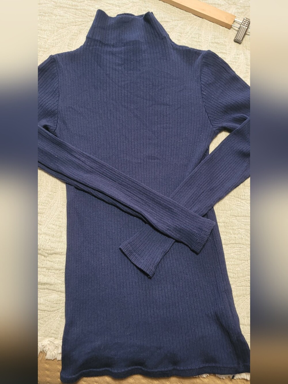 Club Monaco Navy Ribbed Turtleneck Sweater